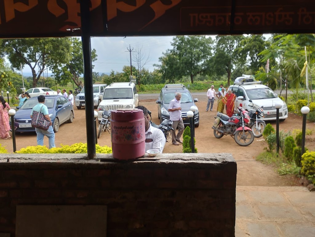 Hotel Devkrupa Garden And Family Restaurant