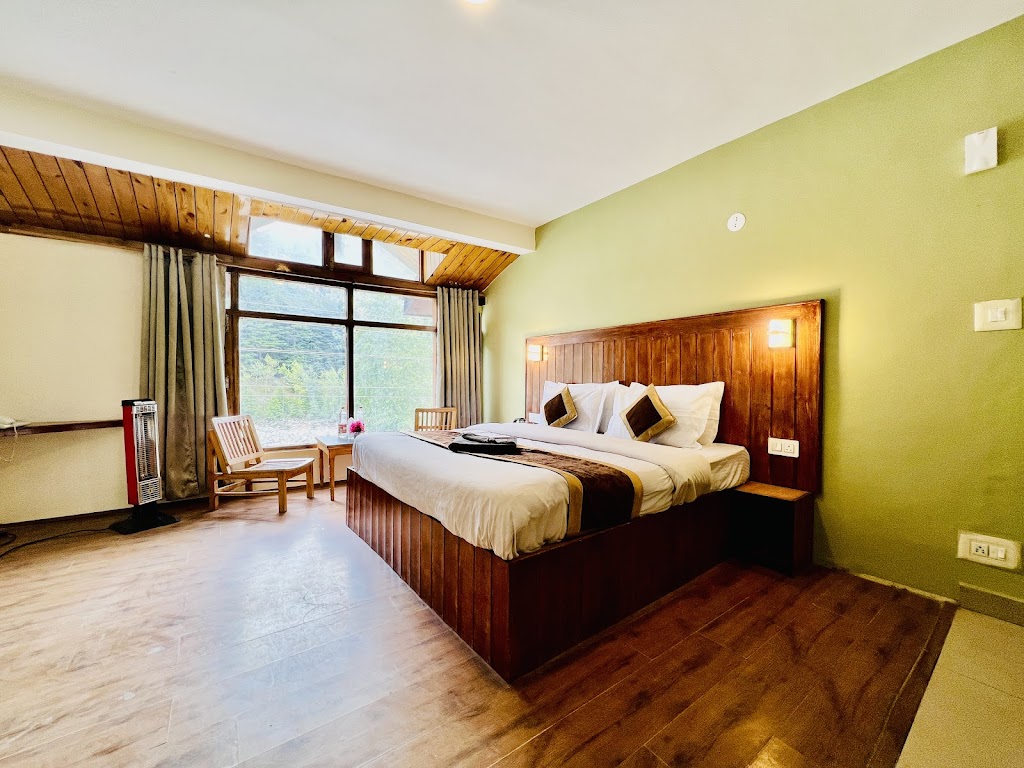 Hotel Silverland Manali