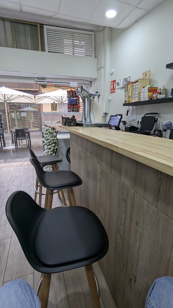 Bar Cafeteria Cappuccino — Ambiente