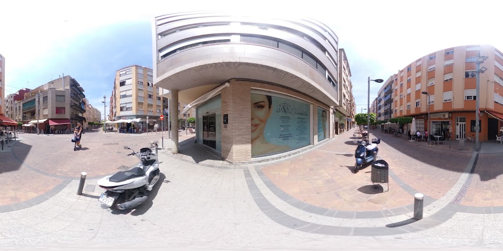 CLINICA ESTETICA VALDERRAMA — Street View y 360deg