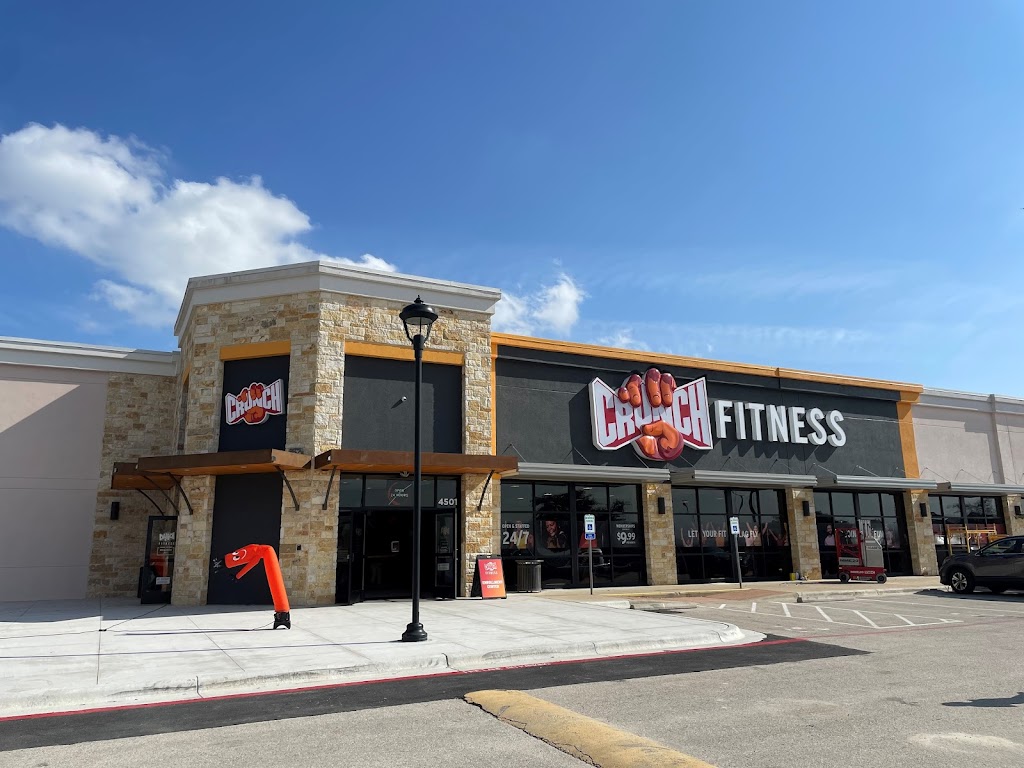  Crunch Fitness - Temple