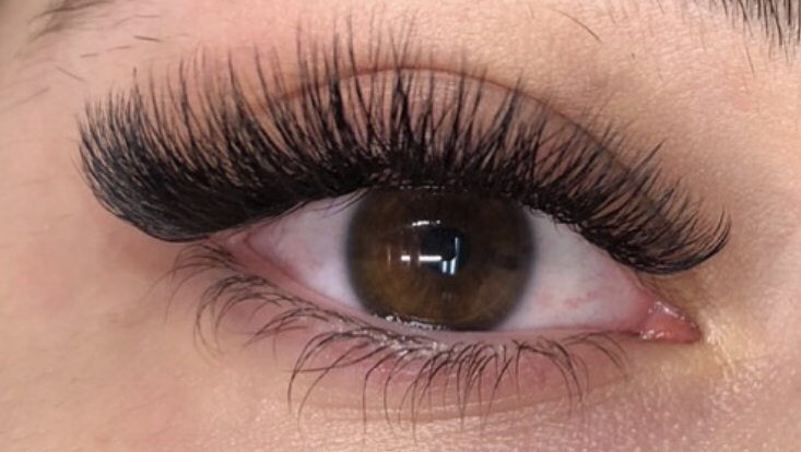 Lashes On Main - Beauty salon in Stoneham , United States of America