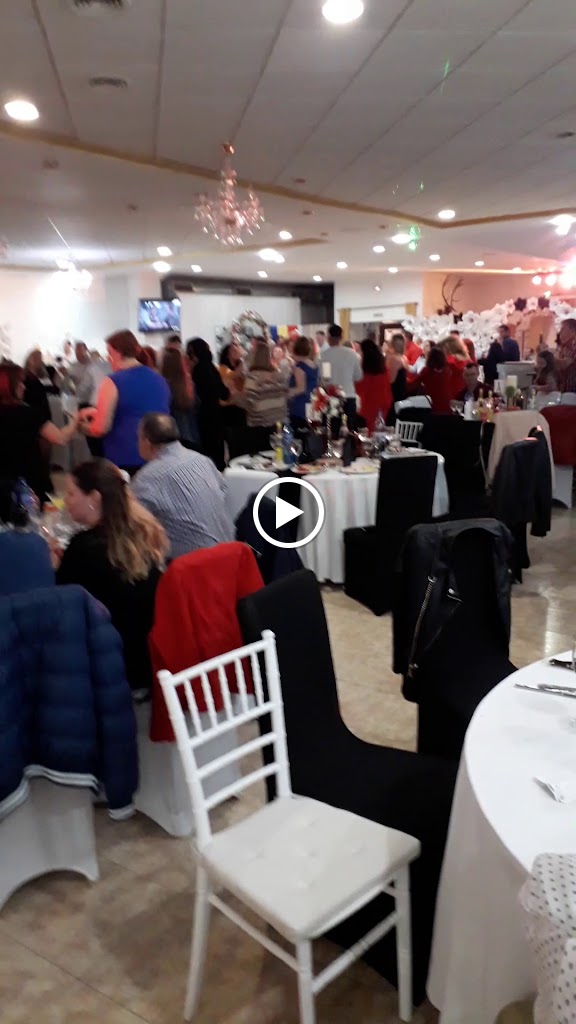 Restaurante Rumano Casa Blanca — Videos