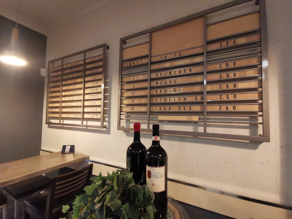 Taperia Vinoteca Xoxe's — Ambiente