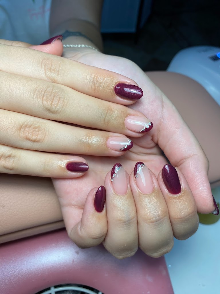 Patricia Fernandez-Salon de manicura