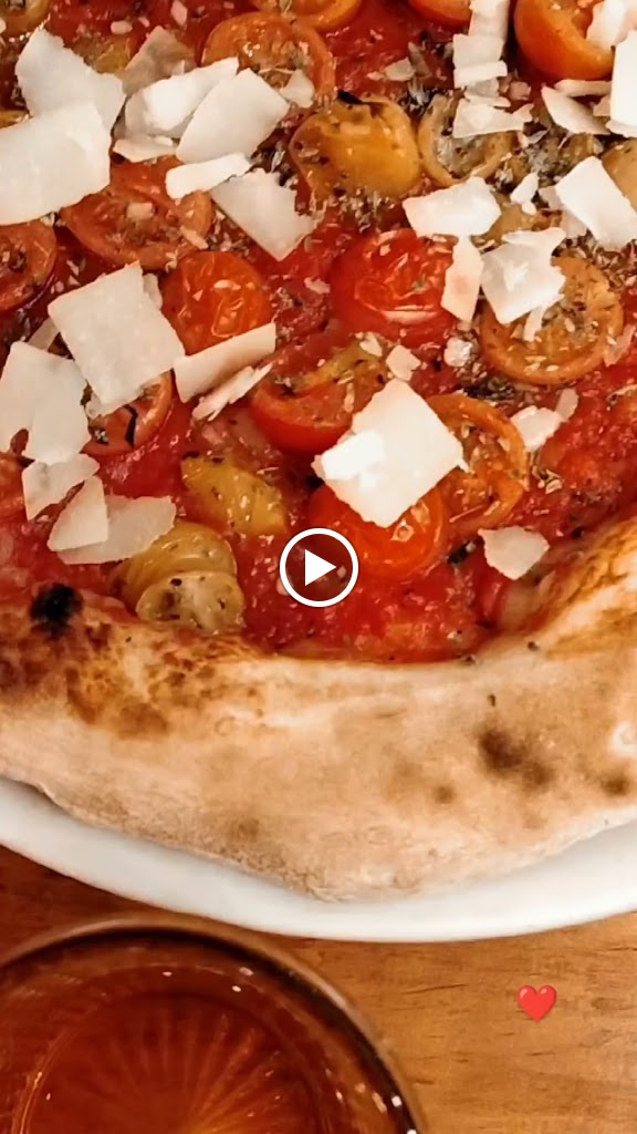 Pizzeria La Bella Napoli 1970 — Videos