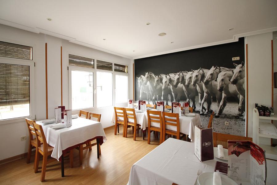 Restaurante El Botijo — Ambiente
