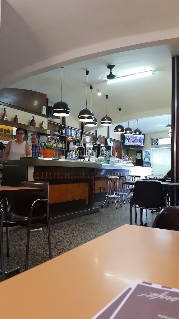 Bar Ros — Ambiente