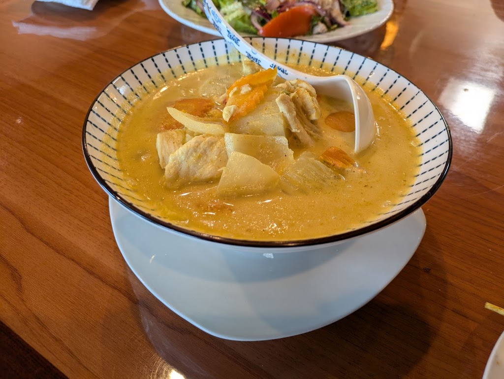Mama Surang Thai Kitchen