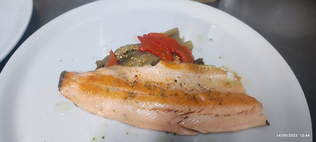 Bar El Retorn — Comida y bebida