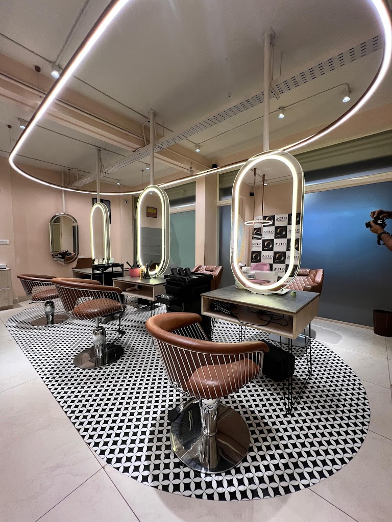 Queens Innovation Best Beauty Parlour In Kannur