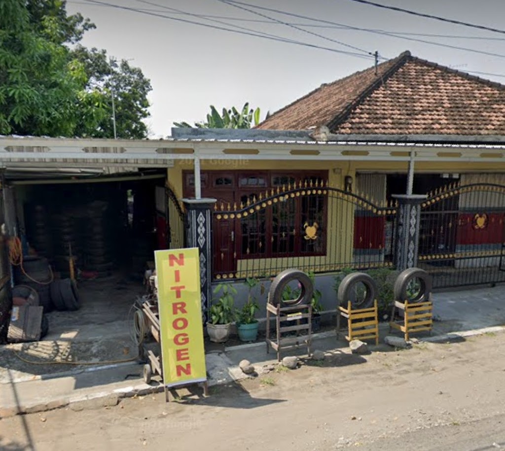 Tambal Ban Mobil Motor