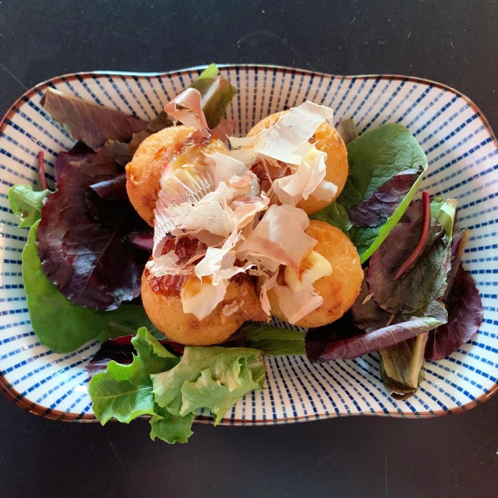Kenko Restaurante — Comida y bebida