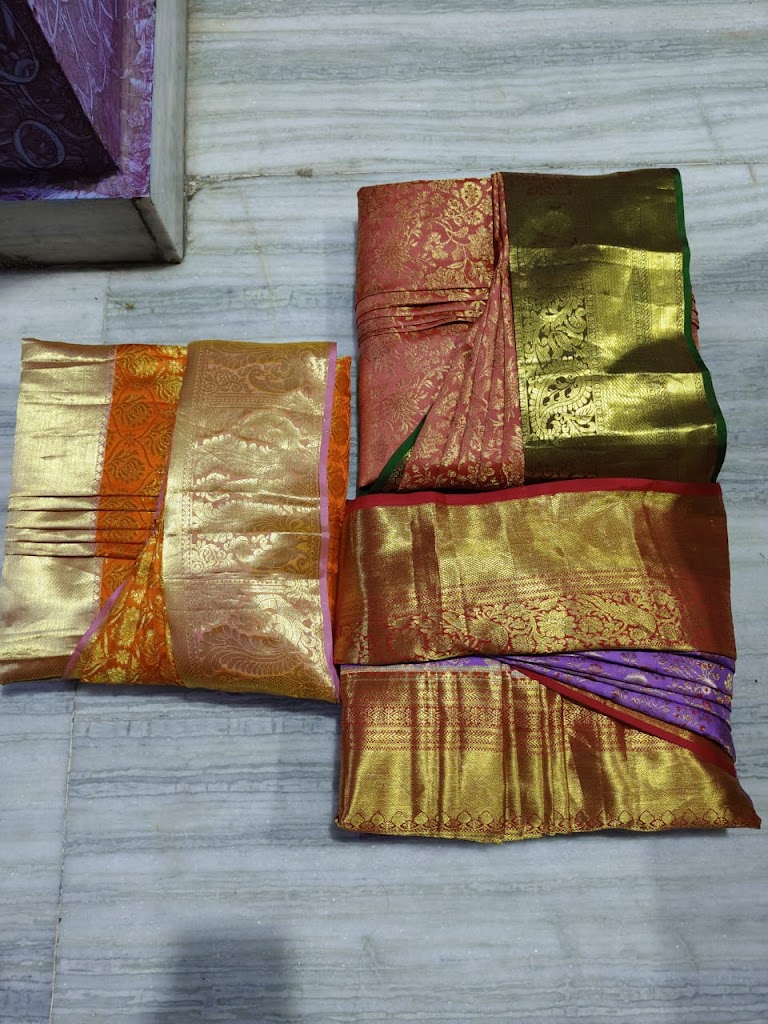 Js Shree Makeover Parlour