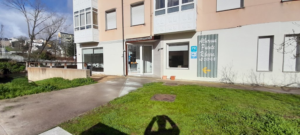 Pension Albergue Puente Ribeira