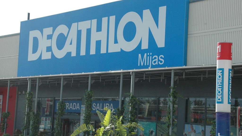 Decathlon Mijas en Las Lagunas de Mijas