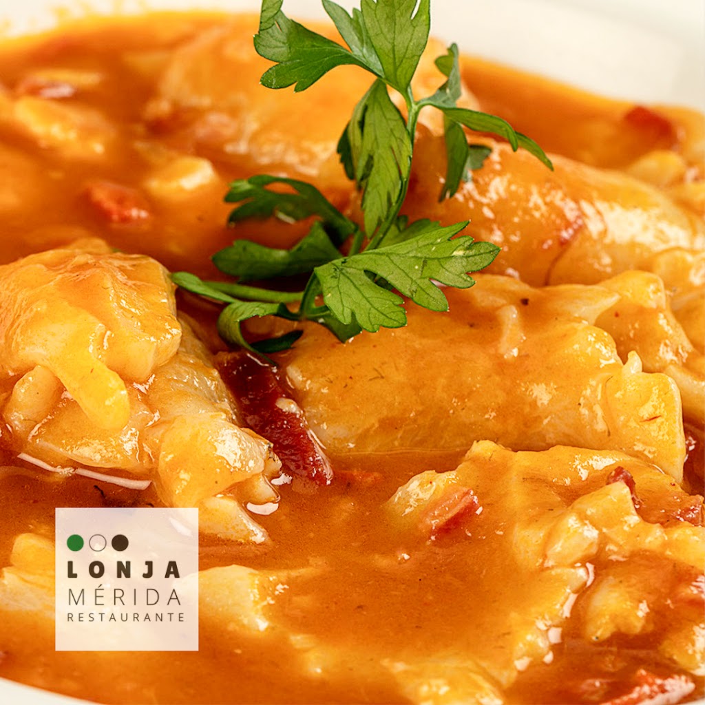Lonja Merida Restaurante — Comida y bebida