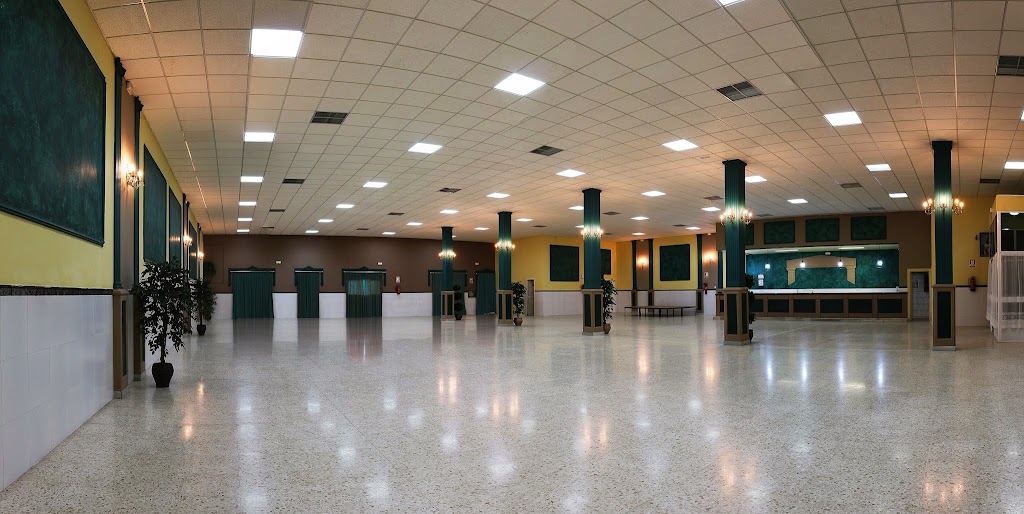 Salon El Poligono (Cerveceria la esquina)