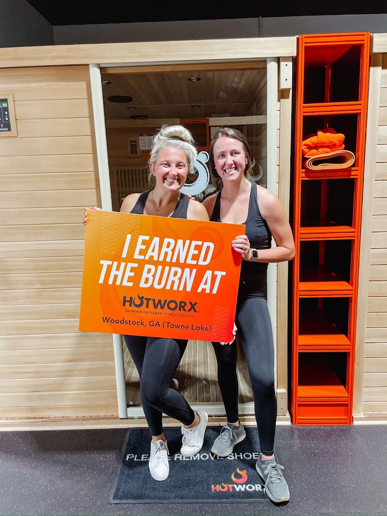  HOTWORX - Canton, GA - Riverstone