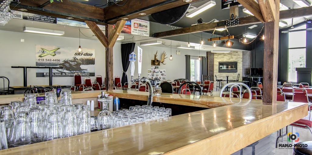 Bar in Lac-Kenogami