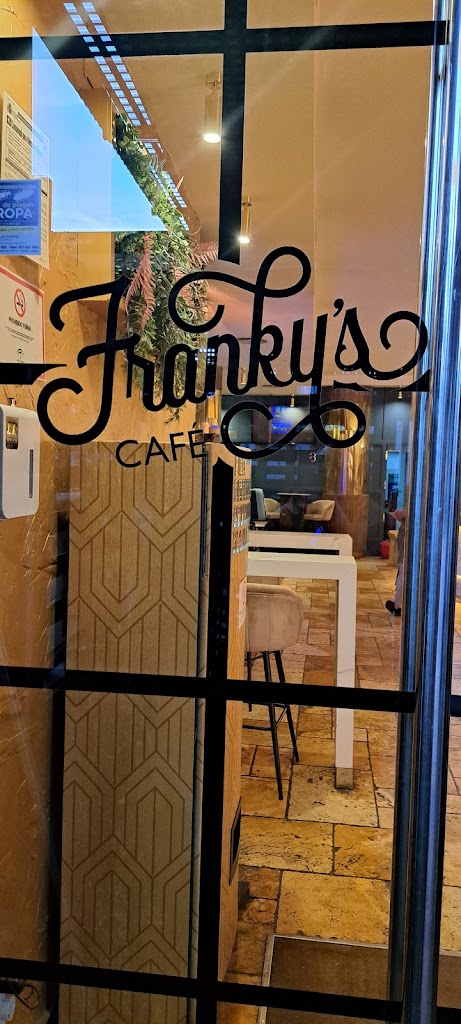 Cafe Frankys