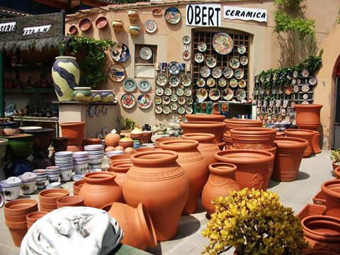 Arte y Artesanias Can Cabaio.Tienda online de regalos y decoracion de hogar y jardin: Ceramica, piedra artificial, cuadros...