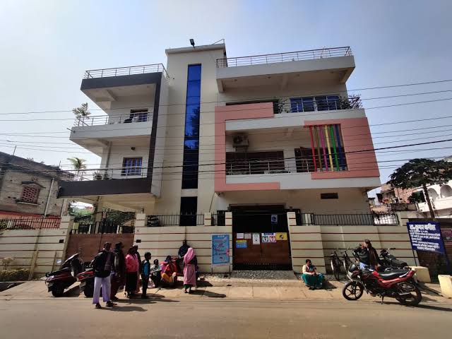 Dr. Dr Bagish Clinic