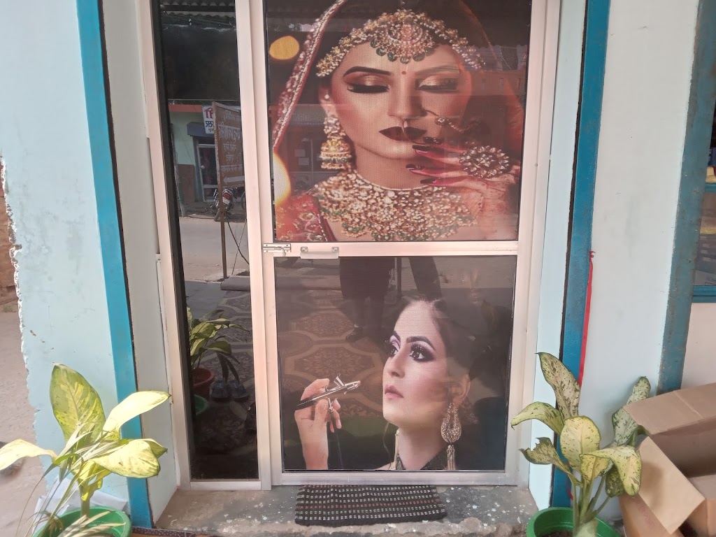 Mumbai Glamour Salon