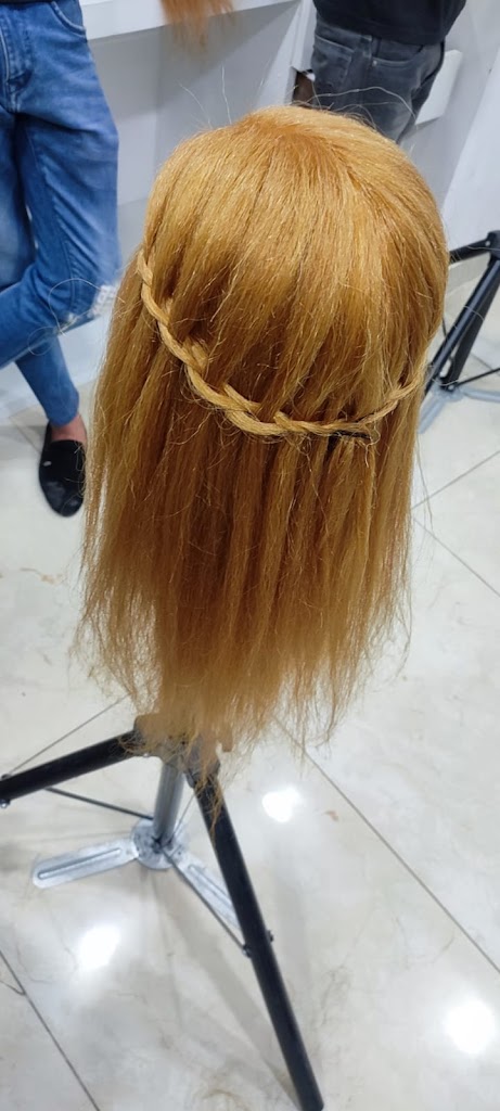 Sparkle Unisex Salon904