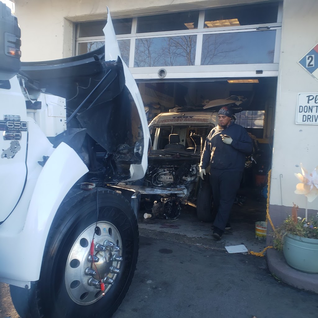P.R. All Stars Auto Repair shop in East Greenbush