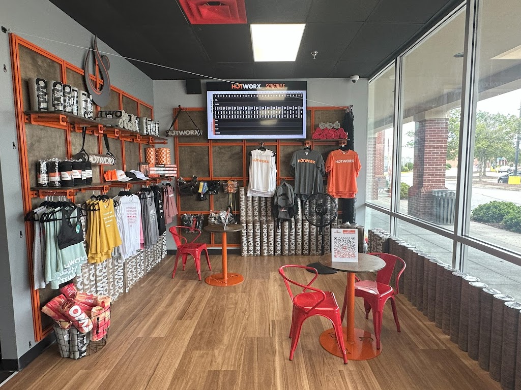  HOTWORX - Virginia Beach, VA - Salem