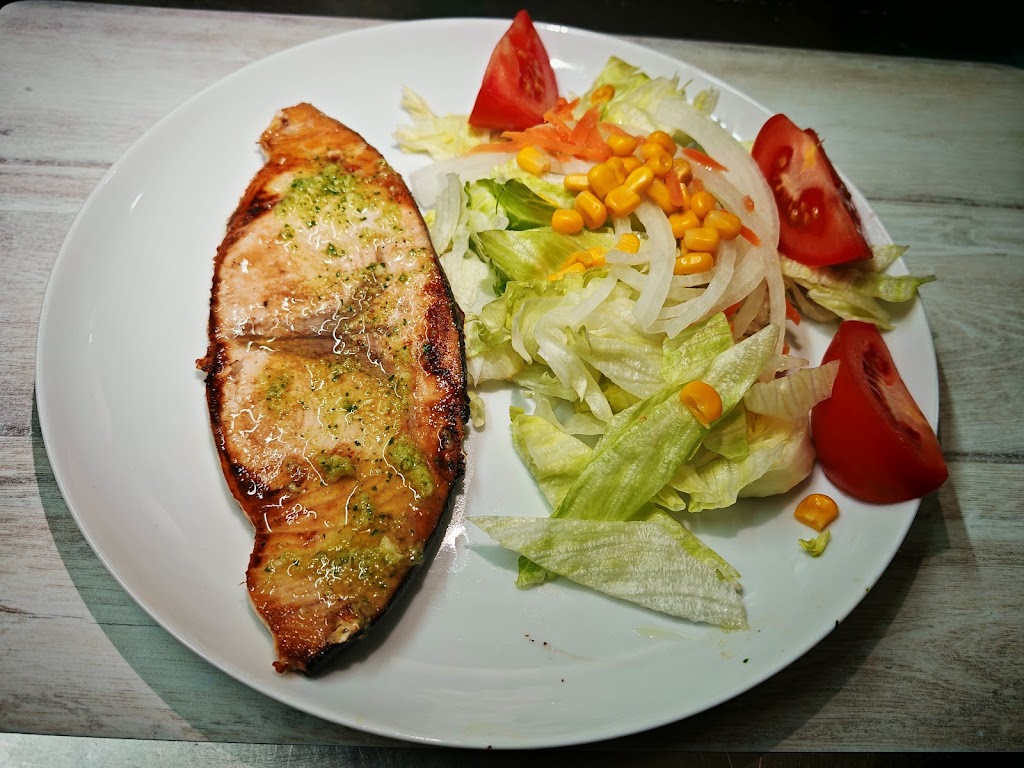 Restaurante Nicoll — Comida y bebida