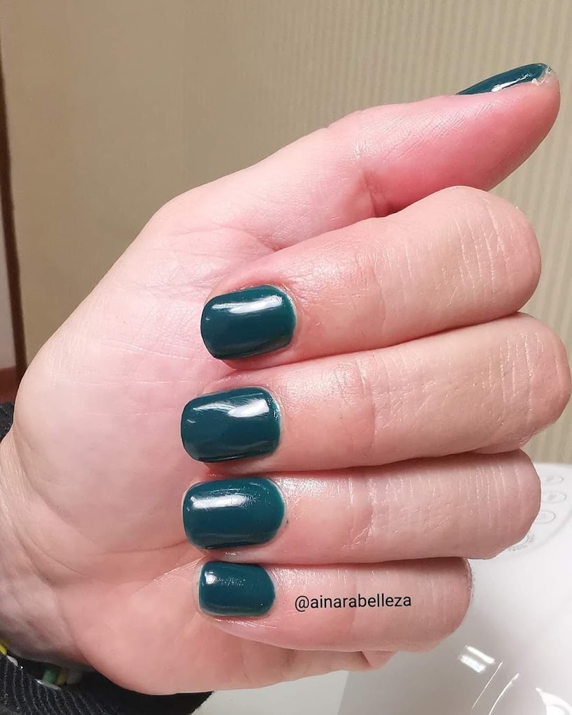 Salon de Belleza Ainara — Manicura
