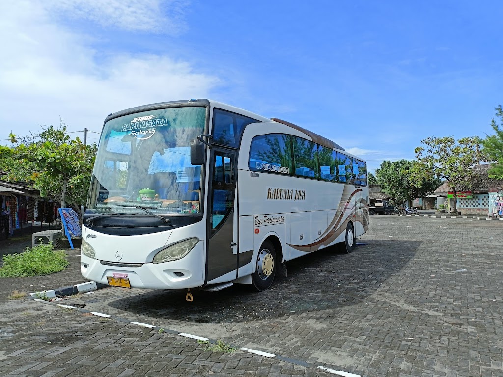 Bengkel bus & truck karunia jaya