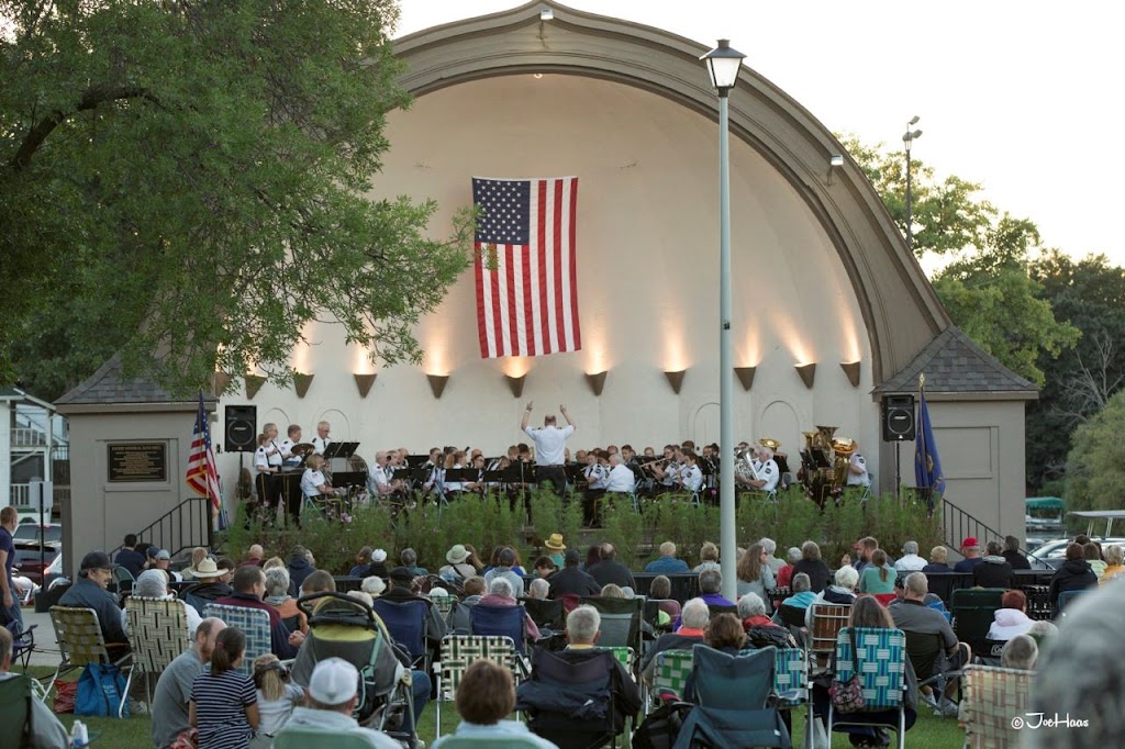  Buddy's Beach Bungalow