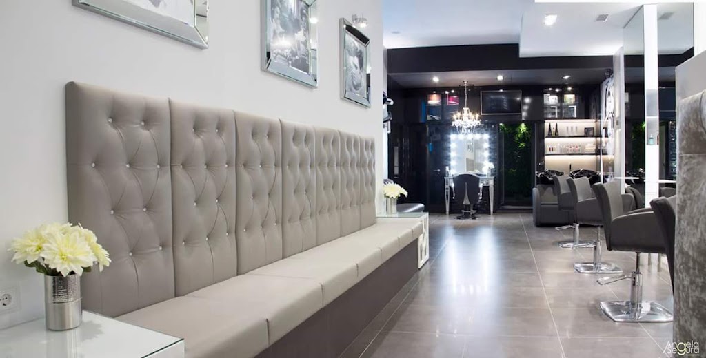 Platino Peluqueria Unisex — Interior