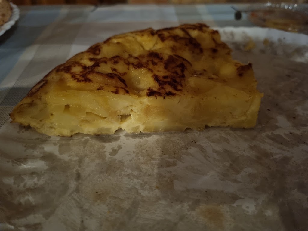 Cafe-Bar La Parrilla D'Mostoles — Comida y bebida