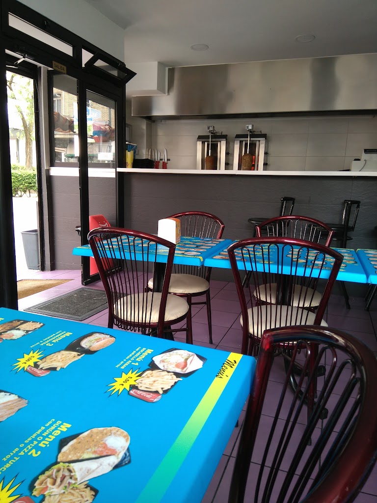 Restaurante Kebab Sali — Ambiente
