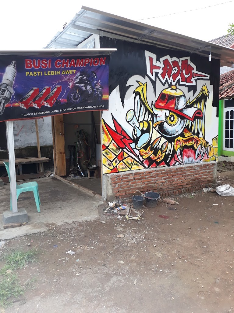 ANDRI JAYA BENGKEL MOTOR