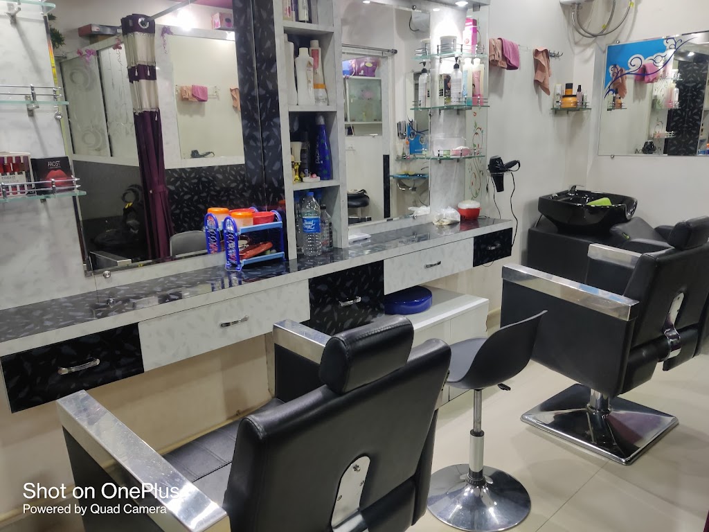 Gorgeous Beauty Parlour And Spa
