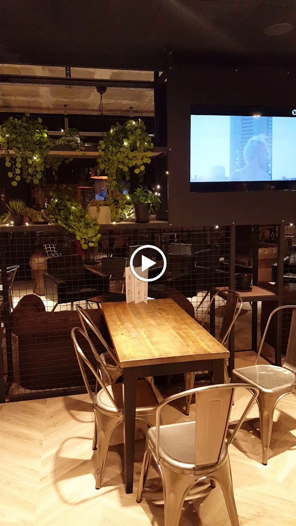 Lokal — Ambiente