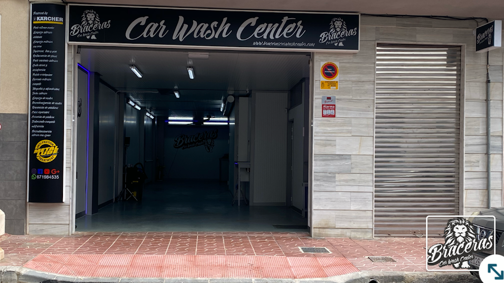 BRACERAS RENT A CAR — Exterior