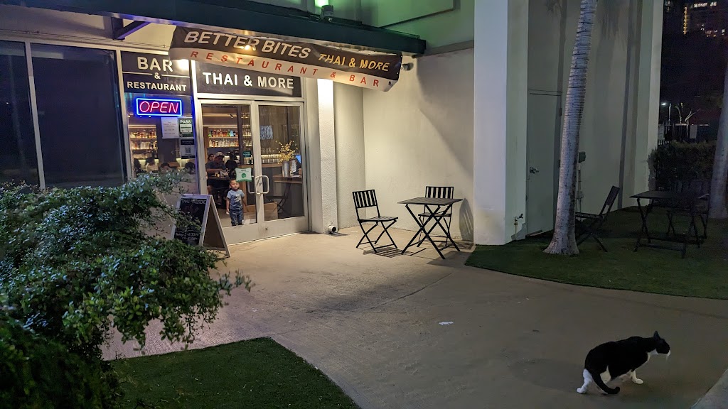 Thai Local Restaurant & Bar
