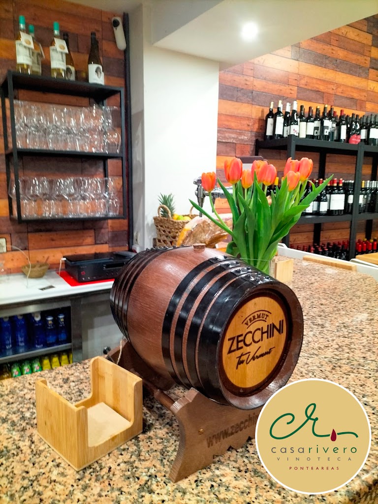 Vinoteca Casa Rivero — Vino