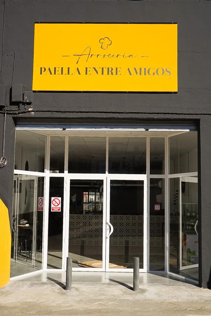 Arroceria & Pollos al horno, Comidas para llevar "Paella entre Amigos" Baeza