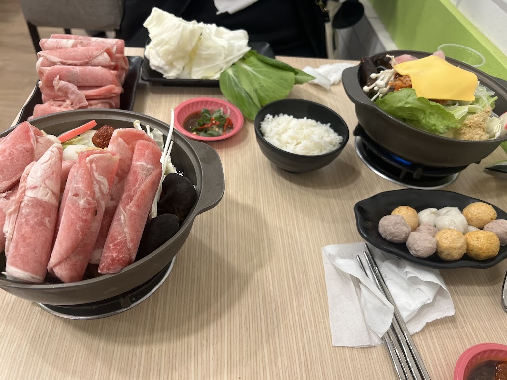 鍋賣局百元小火鍋－桃園大園店 的照片