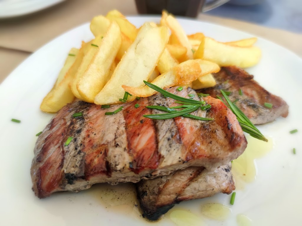 Bar & Restaurante "LA SEU" — Comida y bebida
