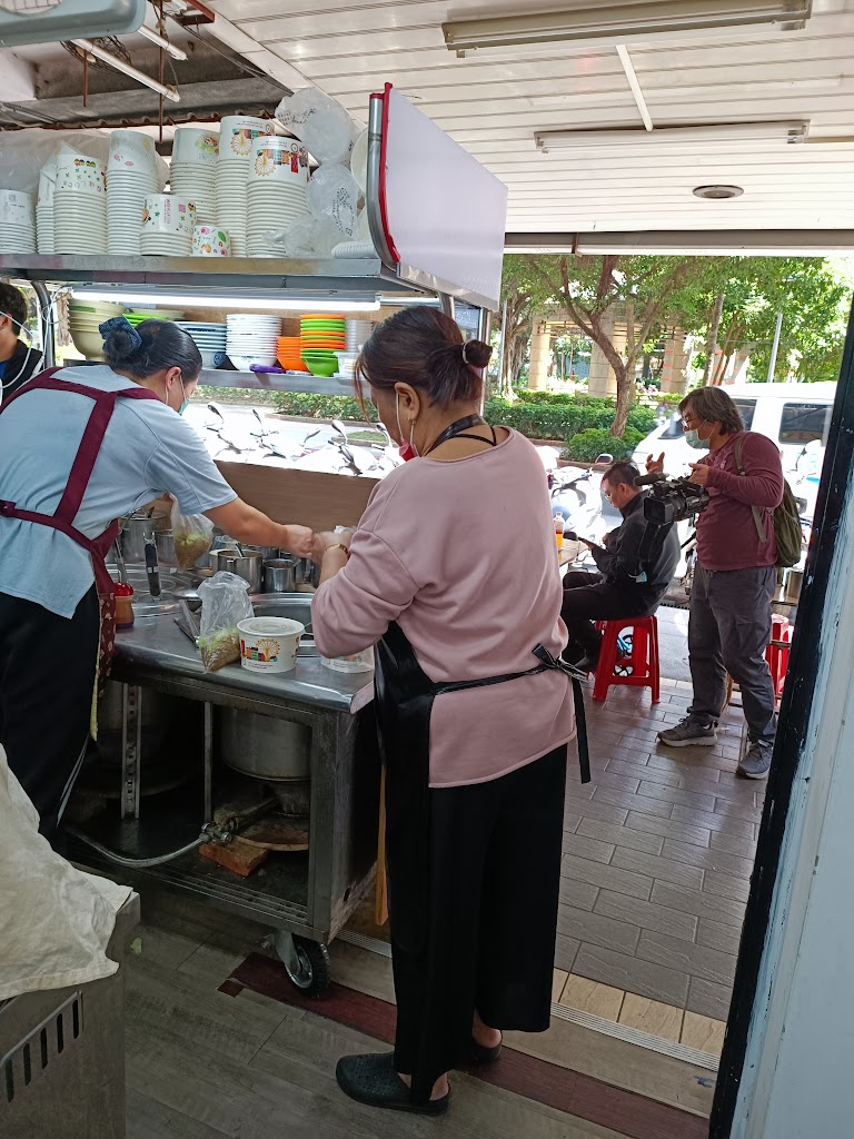 油飯小吃麵店 的照片