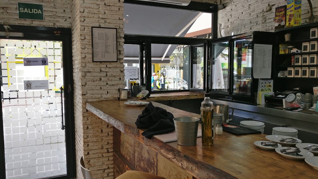 Warehouse Coffee Motril — Ambiente