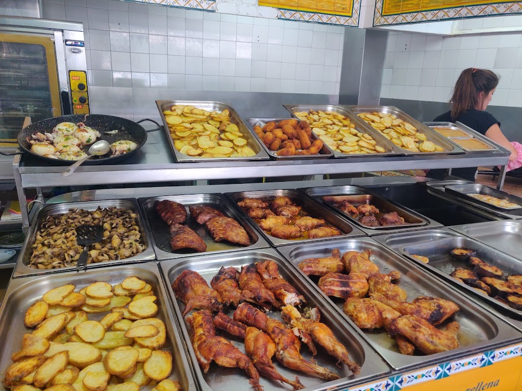 Pollastre d'or - Asador de Manolo — Ambiente